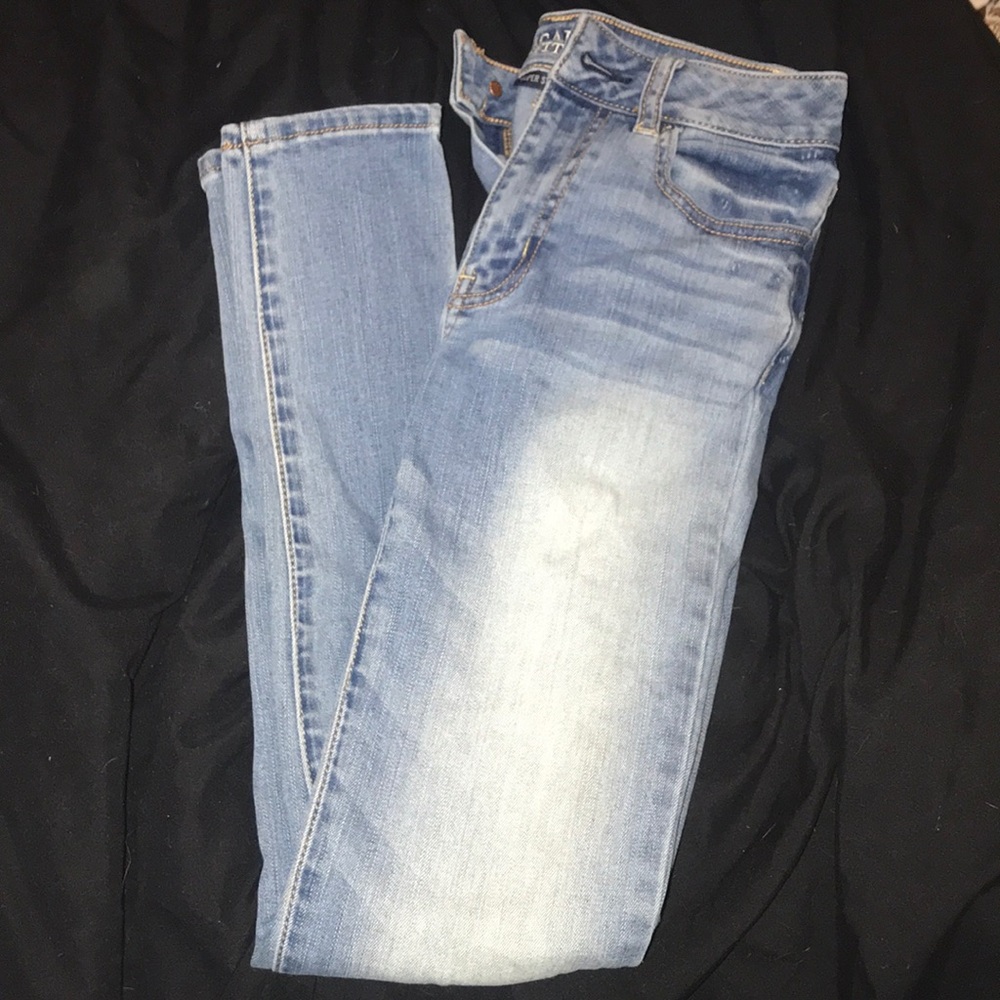 Light wash jeans